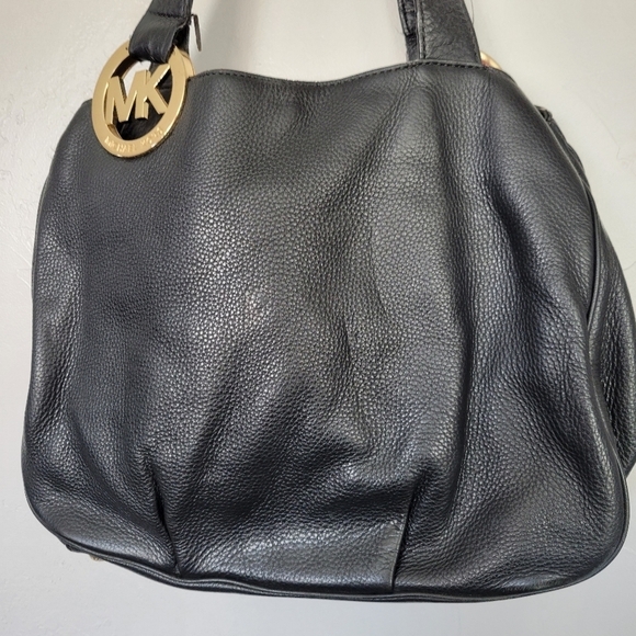 Michael Kors MK Black Pebbled Leather Shoulder Bag Purse Gold Designer Large - Picture 2 of 14